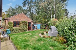 Photo 13- click for photo gallery